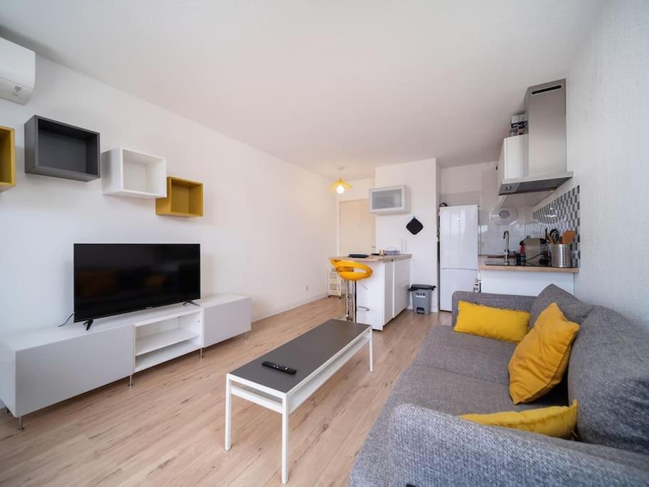 Appartement Tout Equipe Climatise Terrasse Hopital De La Timone Marseille Exteriör bild