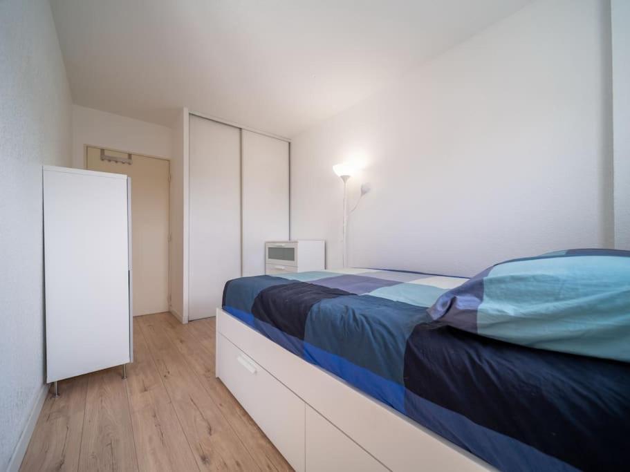 Appartement Tout Equipe Climatise Terrasse Hopital De La Timone Marseille Exteriör bild